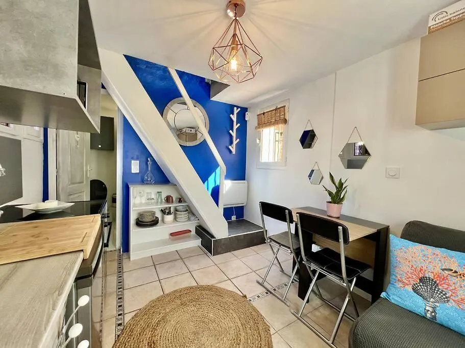 Studio Duplex Proche Mer Gare Commerce Saint-Raphaël 0*,  Frankrig