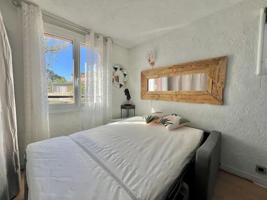 Studio Duplex Proche Mer Gare Commerce Saint-Raphaël Frankrig